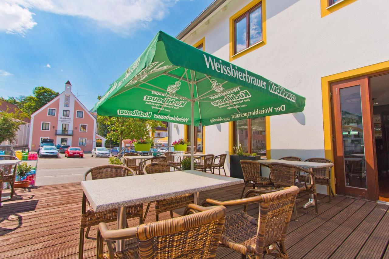 Gasthof Postbräu Siegenburg Exterior foto