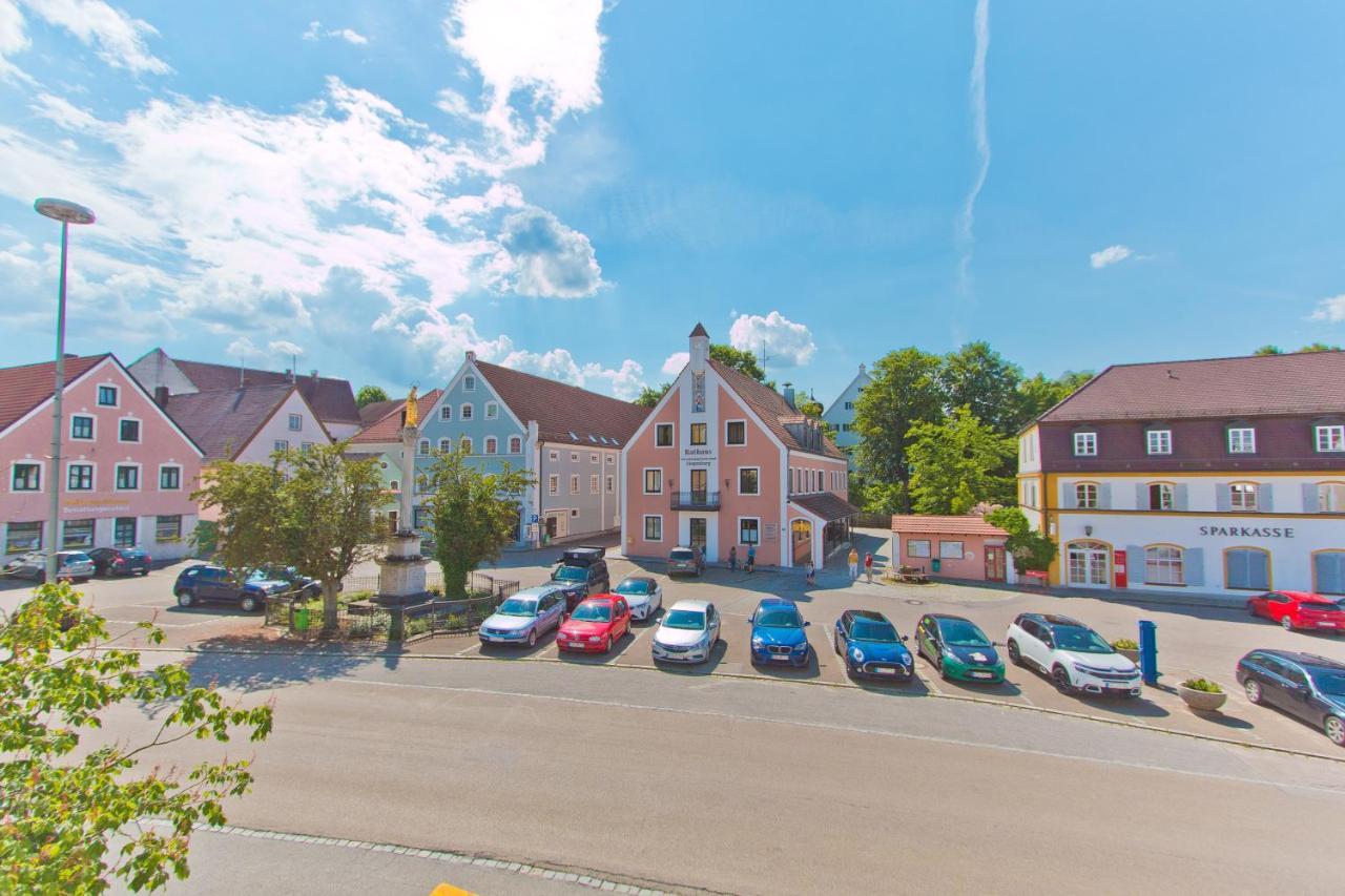 Gasthof Postbräu Siegenburg Exterior foto